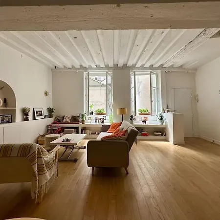 Apartament Heart Of - Marais Paryż